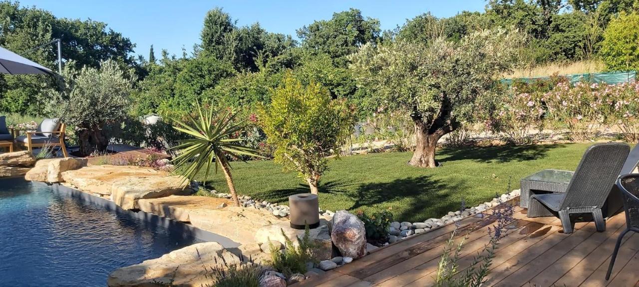 Une Oasis Au Pays De Cezanne Aix-en-Provence Exterior foto